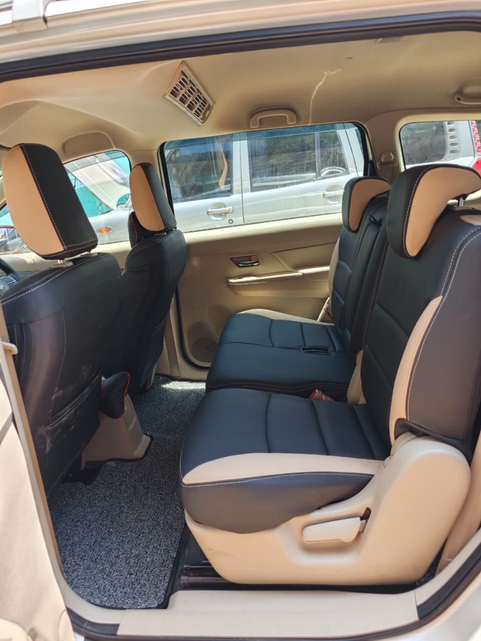 Maruti Ertiga — Interior Middle Row