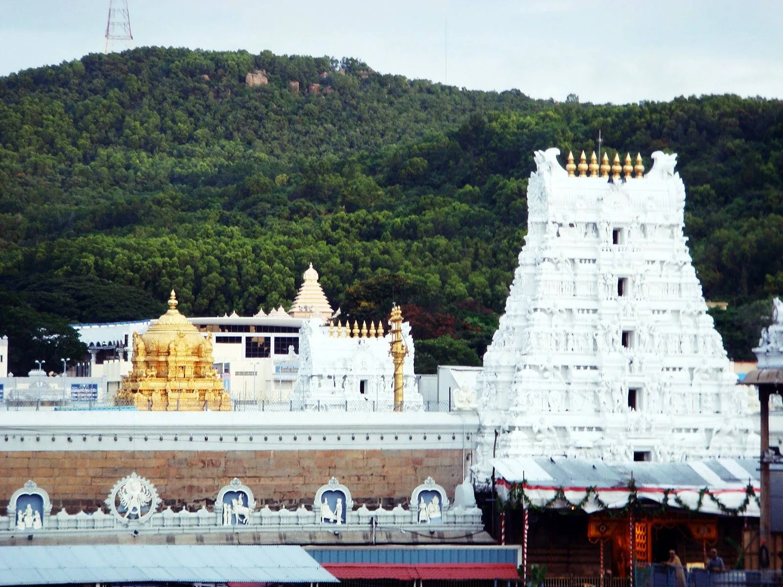 Thirupathi Balaji Temple — tour package in Kanyakumari Tour Packages